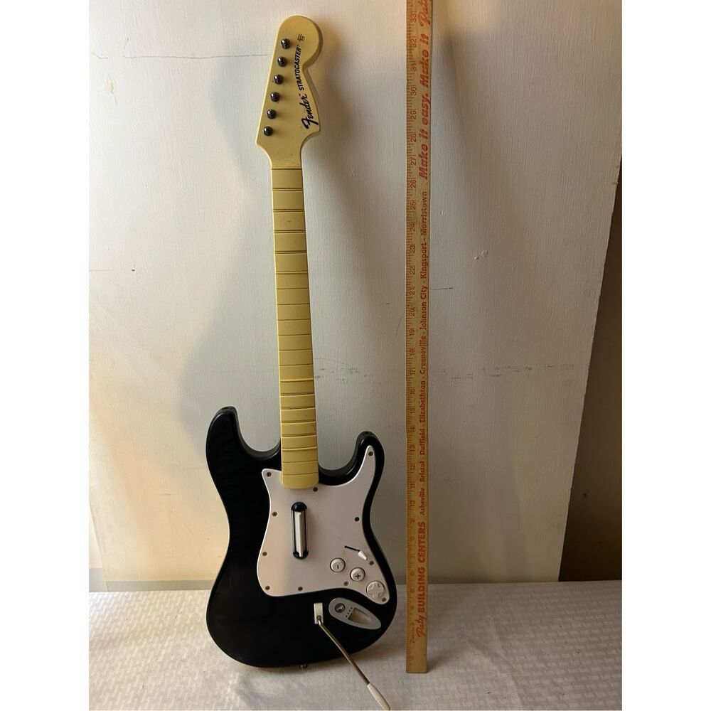 Rockband Fender Stratocaster‎ harmonix model 19091 2005 guitar replacement